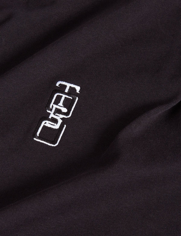 KUYRT | BLACK