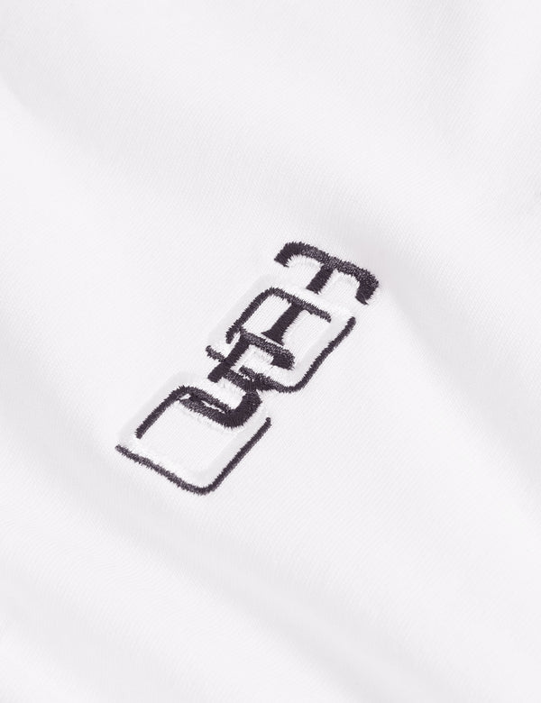 KUYRT | WHITE