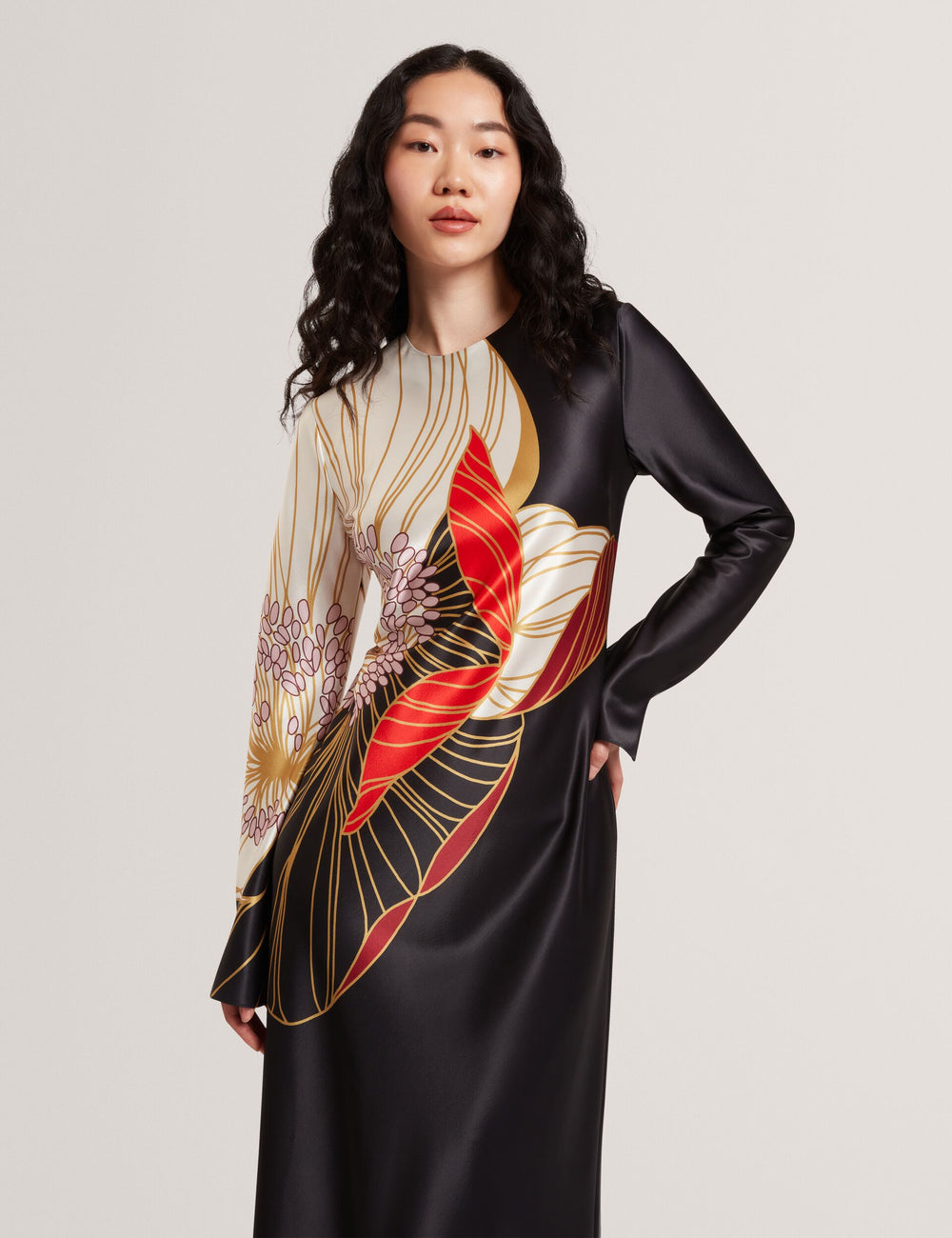 ZIARA | BLACK