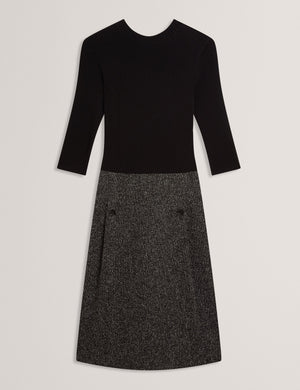 EKAAD | BLACK