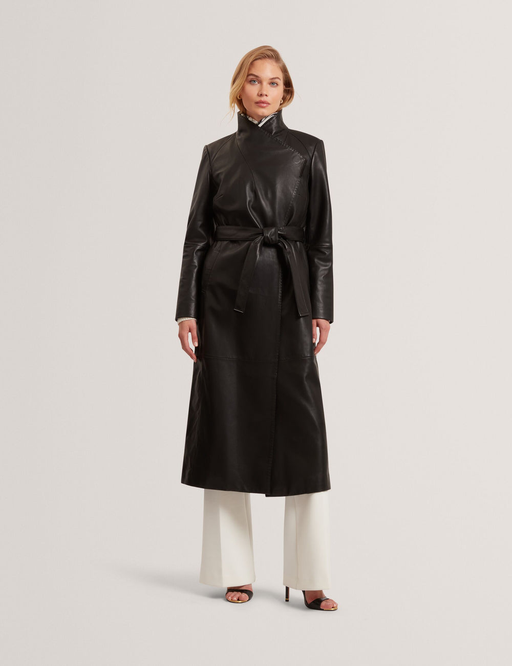ROSELLO | BLACK