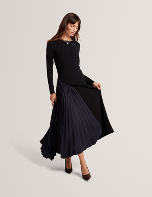 BELVIEE | NAVY