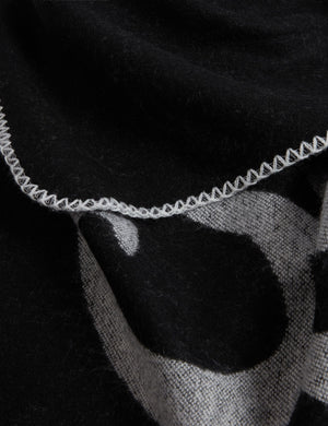 AVASII | BLACK