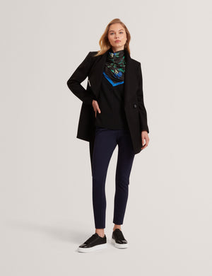 ROSESS | BLACK