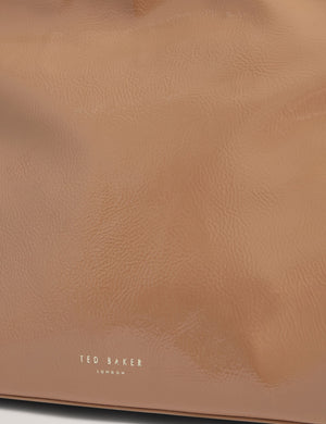 KAMILAA | CAMEL