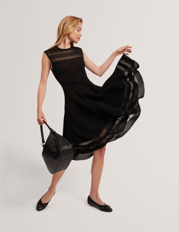 SUUSAAN | BLACK