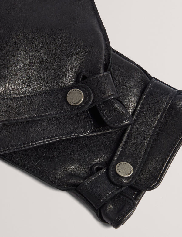 ALEXXS | BLACK