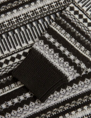 AMARAT | GREY