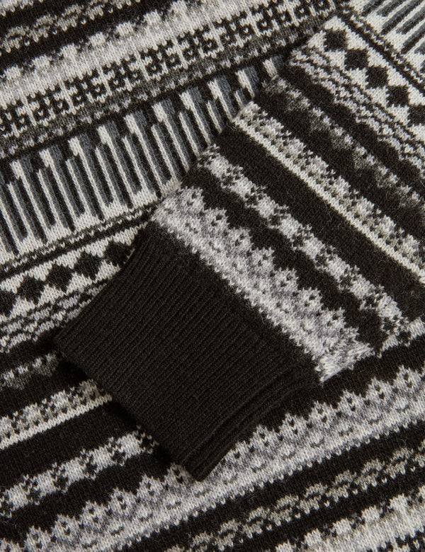 AMARAT | GREY