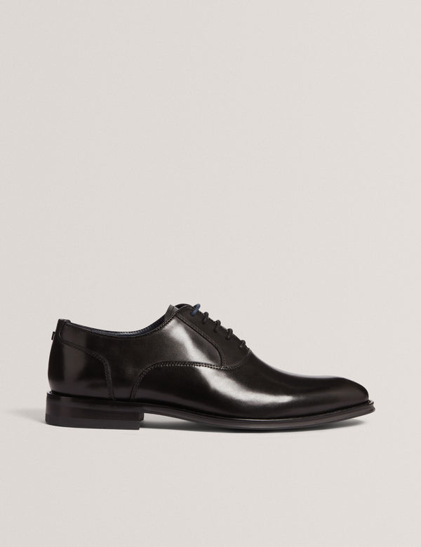 WYLDEN | BLACK