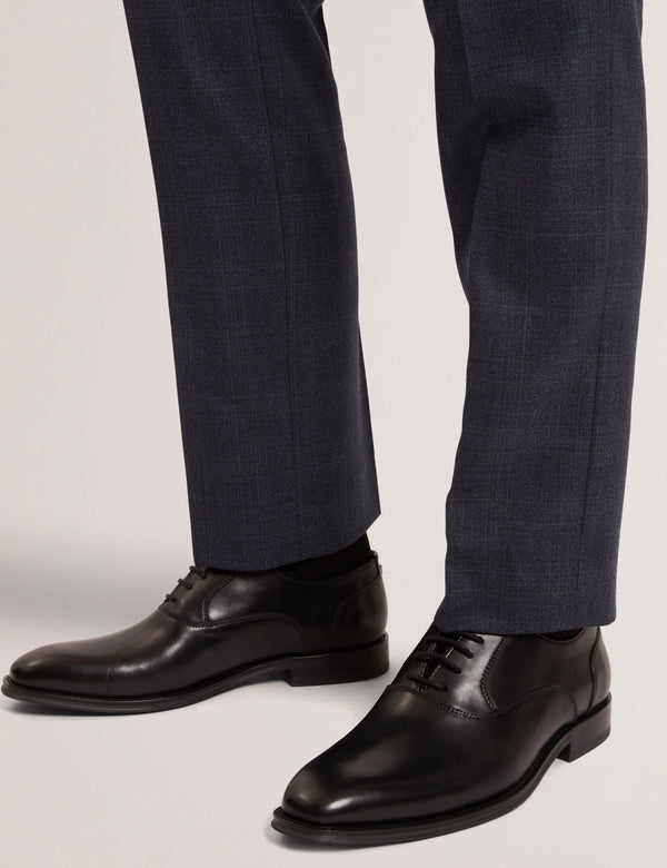 WYLDEN | BLACK