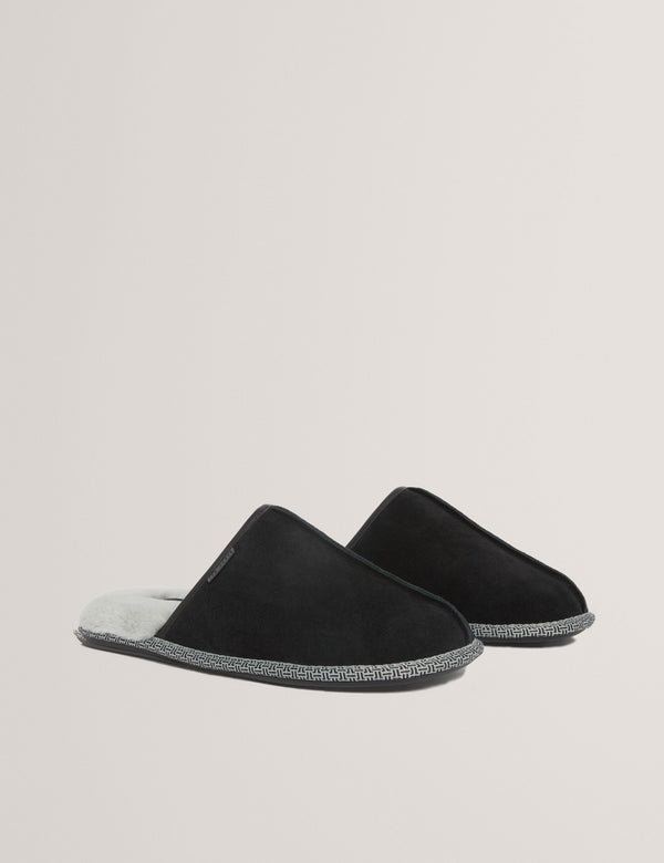 PETERR | BLACK