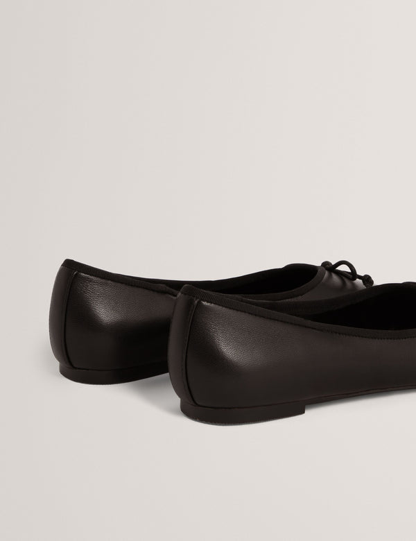 BALLERI | BLACK