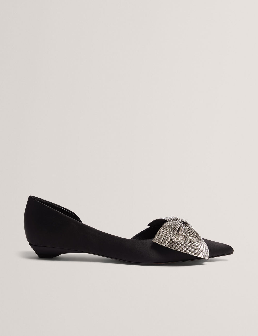CRISSLY | BLACK