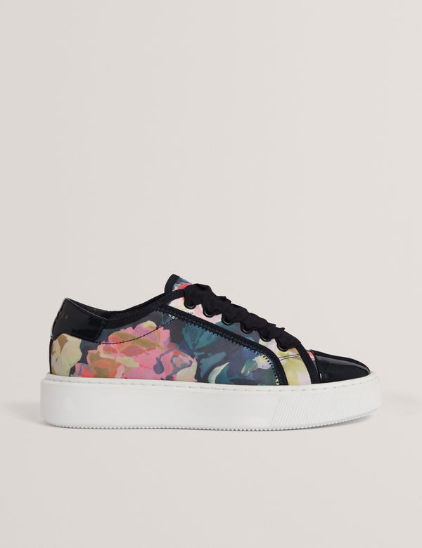 ZAIIRA | NAVY