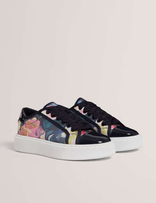ZAIIRA | NAVY
