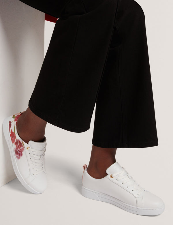 PRINELL | WHITE