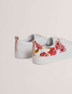PRINELL | WHITE