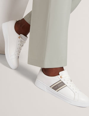 BAILLY | WHITE GREY