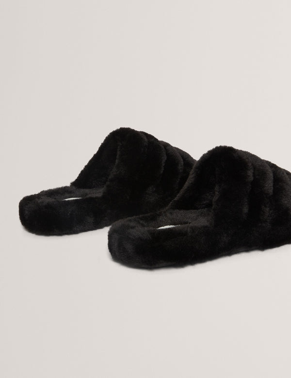 LOPSEY | BLACK