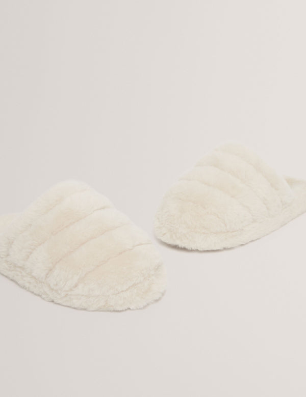 LOPSEY | IVORY