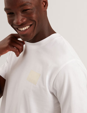 LUCKA | WHITE