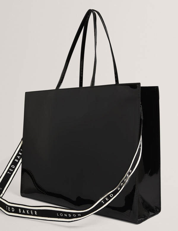 ICONNA | BLACK
