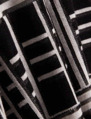 EATTON | BLACK