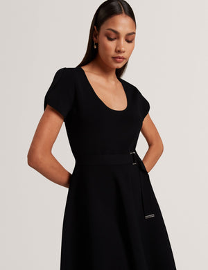 RONELLA | BLACK