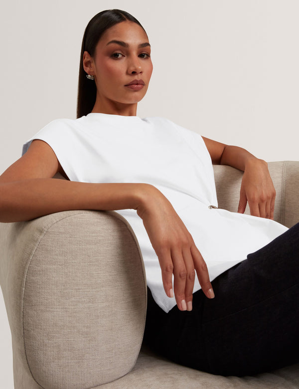 TEALLY | WHITE