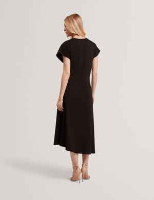 HESSIE | BLACK