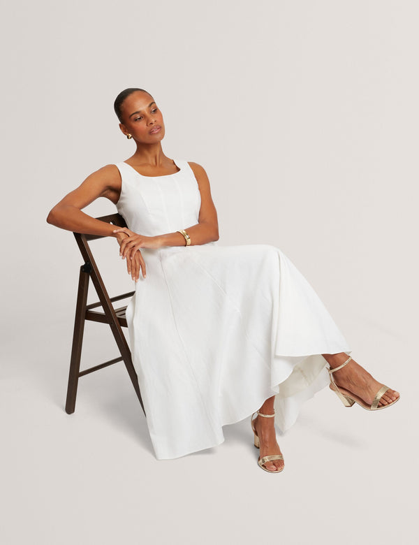 ADDISA | WHITE