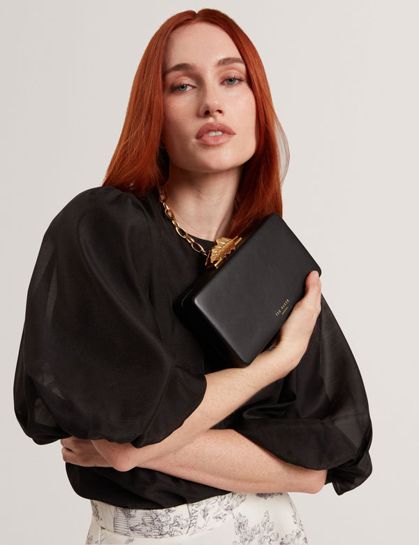 LLEAF | BLACK