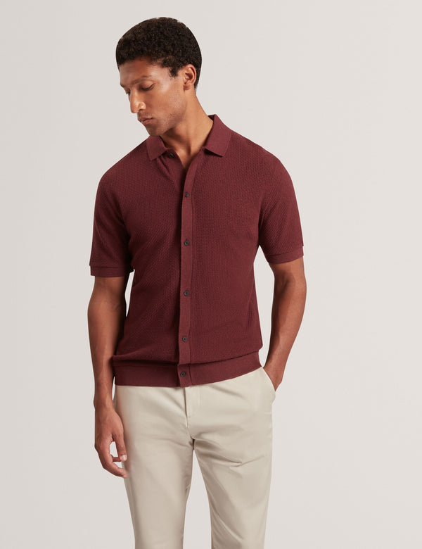 CONNYR | MAROON