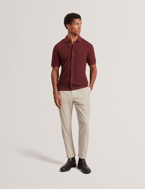 CONNYR | MAROON