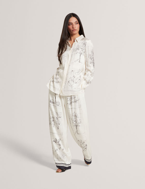 BUSCA | IVORY