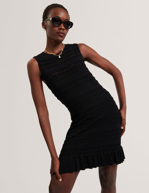 AVELA | BLACK