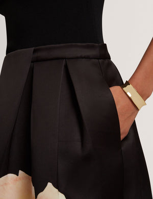 VERINIE | BLACK