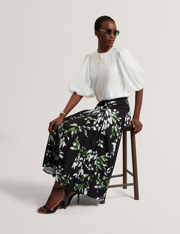 NOVAI | BLACK