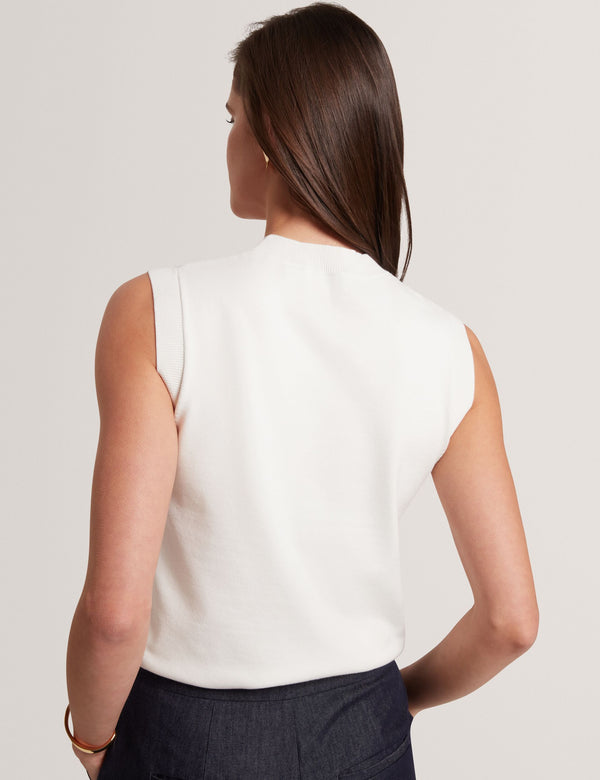 NYELI | IVORY