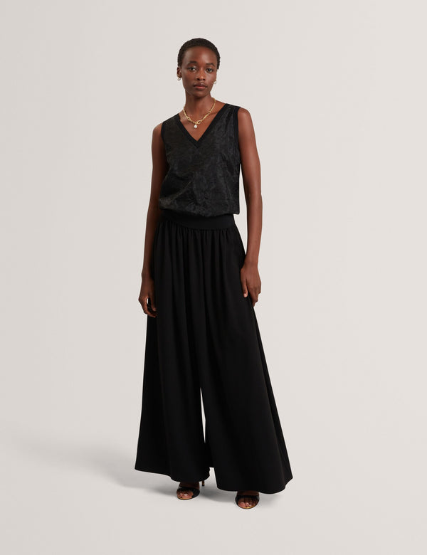 NAYLEN | BLACK