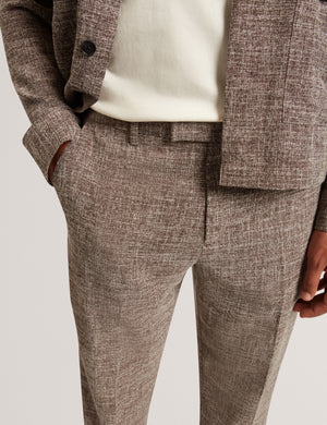 DEMARCT | BROWN