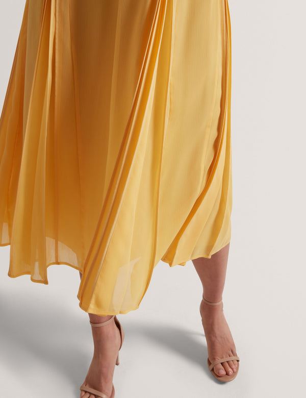RUEVA | LIGHT YELLOW