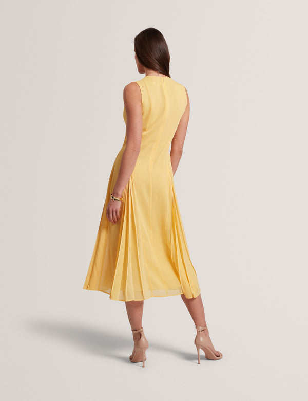 RUEVA | LIGHT YELLOW