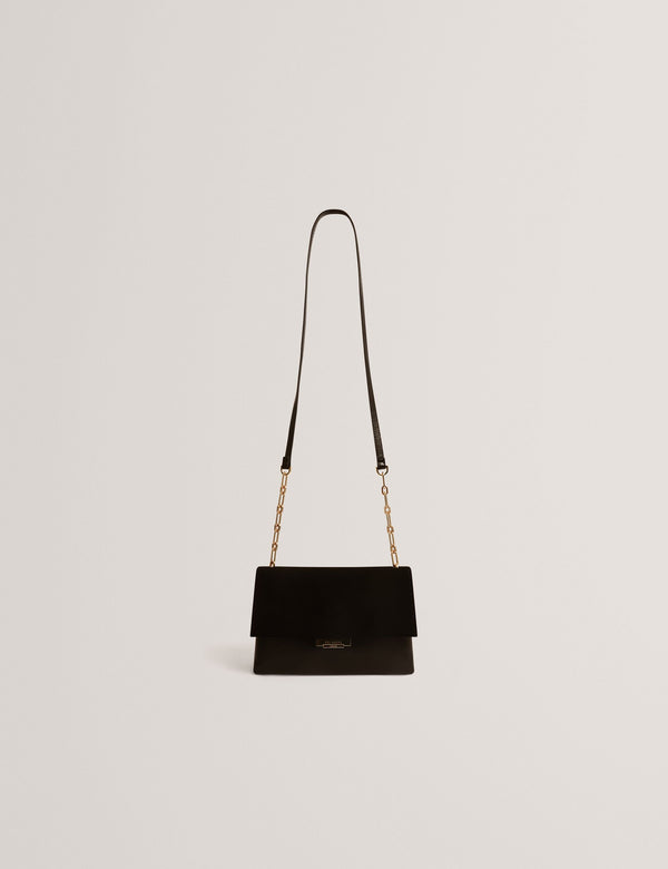 DENIE | BLACK