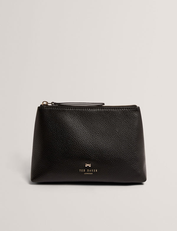 MANII | BLACK