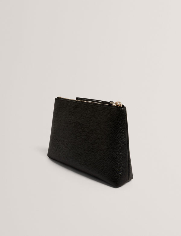 MANII | BLACK