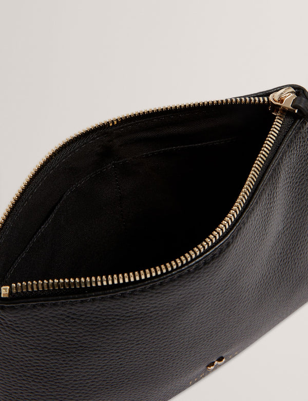MANII | BLACK