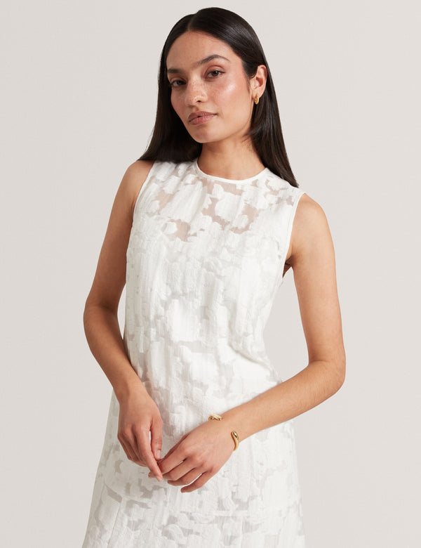 BAYIIA | WHITE