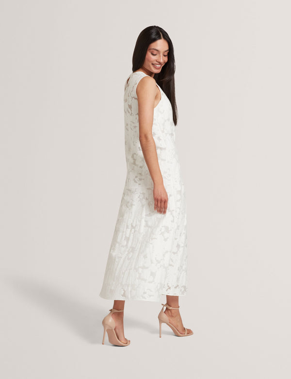 BAYIIA | WHITE